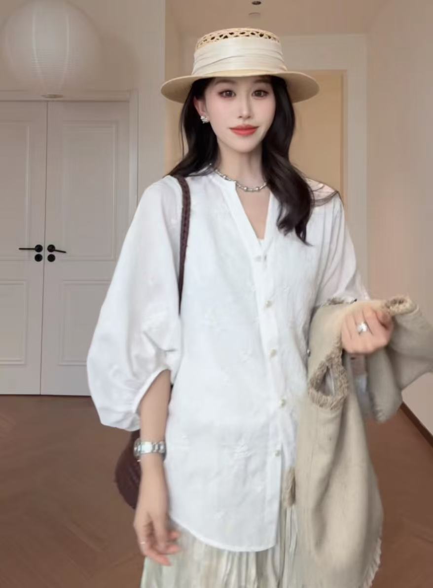 Spring New Loose Slimming Shirt Vest and Skirt Three-Piece Set